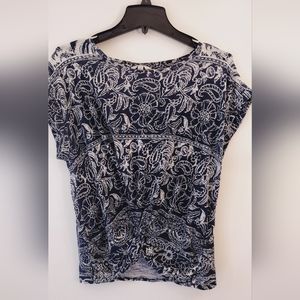 Lucky Brand top